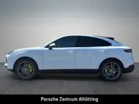 Gebraucht Porsche Cayenne E-Hybrid Coupe 462 PS (339 kW) 2021 Weiß SUV