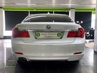 Gebraucht BMW 730 245 PS (180 kW) 2011 Weiß Limousine