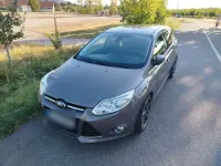 Gebraucht Ford Focus Titanium 182 PS (133 kW) 2012 Grau Kombi