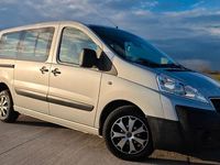 Gebraucht Peugeot TePee 128 PS (94 kW) 2012 Silber Van / Kleinbus