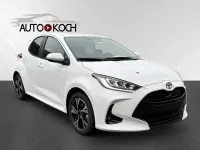Neu Toyota Yaris Hybrid 2025 Weiss