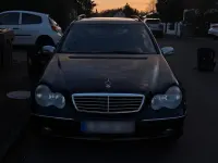 Gebraucht Mercedes C220 143 PS (105 kW) 2004 Schwarz Kombi