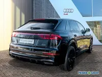 Gebraucht Audi Q8 S-Line 286 PS (210 kW) 2025 Mythosschwarz metallic SUV