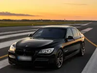 Gebraucht BMW 730 M Sport 245 PS (180 kW) 2010 Schwarz Limousine