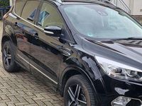 Gebraucht Ford Kuga Vignale 179 PS (131 kW) 2017 Schwarz SUV