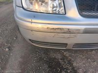 Second-hand VW Bora 131 CP (96 kW) 2003 Argintiu Berlinǎ