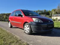 Gebraucht Ford Fiesta 60 PS (44 kW) 2006 Rot Kleinwagen