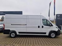 Neu Toyota Proace 140 PS (102 kW) 2025 Weiß (icey white uni) Van / Kleinbus