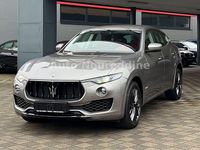 Gebraucht Maserati Levante 349 PS (256 kW) 2018 Grau SUV