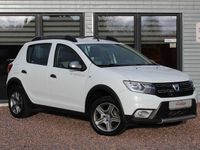 Gebraucht Dacia Sandero Prestige 90 PS (66 kW) 2017 Weiß Limousine