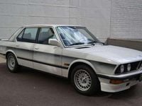 Gebraucht BMW 533 185 PS (136 kW) 1985 Weiß Limousine