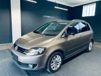 Usata VW Golf VI Style 105 CV (77 kW) 2011 Marrone Utilitaria