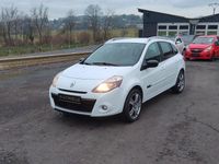 Gebraucht Renault Clio II Night&Day 101 PS (74 kW) 2010 Weiß Limousine