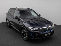 Gebraucht BMW iX3 Impressive 210 kW (286 PS) 2022 M carbonschwarz metallic4schwarz SUV