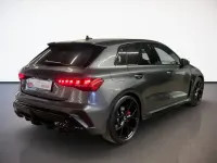 Gebraucht Audi RS3 Sportback Ambiente 400 PS (294 kW) 2025 Grau Kleinwagen