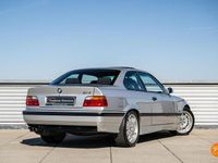 Second-hand BMW M3 286 CP (210 kW) 1993 Argintiu Coupe