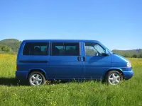 Second-hand VW Caravelle 151 CP (111 kW) 2003 Albastru Van
