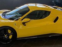Gebraucht Ferrari 296 829 PS (609 kW) 2025 Gelb Cabrio