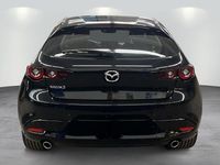 Neu Mazda 3 140 PS (102 kW) 2026 Jet black Limousine