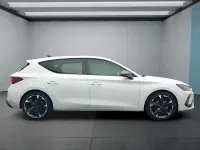 Usata Cupra Leon 150 CV (110 kW) 2025 Bianco Utilitaria