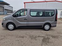Gebraucht Opel Vivaro 120 PS (88 kW) 2016 Braun Van / Kleinbus