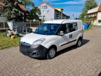 Gebraucht Opel Combo 95 PS (69 kW) 2016 Weiß Van / Kleinbus