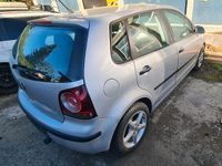 Używany VW Polo 63 KM (46 kW) 2005 Srebrny Hatchback