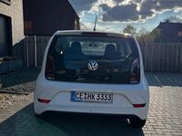 Gebraucht VW up! 60 PS (44 kW) 2019 Weiß Kleinwagen