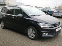 Gebraucht VW Touran Trendline 116 PS (85 kW) 2016 Schwarz Van / Kleinbus