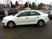 Second-hand Skoda Rapid Active 105 CP (77 kW) 2014 Alb Berlinǎ