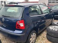 Gebraucht VW Polo 68 PS (50 kW) 2003 Blau Kleinwagen