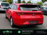 Gebraucht Seat Leon 116 PS (85 kW) 2023 Rot Limousine