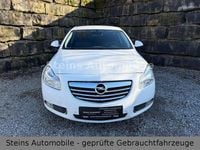 Gebraucht Opel Insignia Edition 131 PS (96 kW) 2012 Weiß Limousine