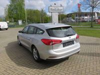 gebraucht Ford Focus 1.0 MHEV m. NAVI+LED+RFK+ACC+SHZ+ALU+GJR