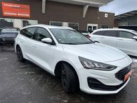 Gebraucht Ford Focus Titanium 116 PS (85 kW) 2023 Weiß Limousine
