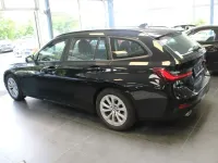 Gebraucht BMW 320 190 PS (139 kW) 2022 Schwarz Kombi