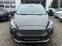 Gebraucht Ford S-MAX Titanium 160 PS (117 kW) 2018 Grau Van / Kleinbus
