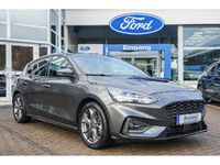 Gebraucht Ford Focus 125 PS (91 kW) 2021 Magneticgrau (metallic) (metallic) Limousine