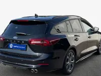 Gebraucht Ford Focus ST-Line X 115 PS (84 kW) 2025 Schwarz Kombi