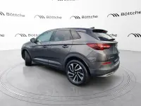 Gebraucht Opel Grandland X Ultimate 131 PS (96 kW) 2018 Mondstein grau/e:vulkan grau SUV
