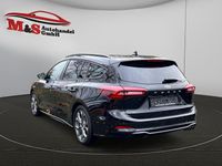 Gebraucht Ford Focus ST-Line 125 PS (91 kW) 2024 Schwarz Kombi