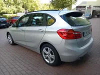 Gebraucht BMW 218 Active Tourer Advantage 136 PS (100 kW) 2017 Silber Van / Kleinbus