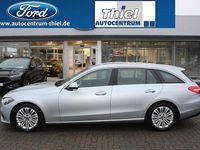 Gebraucht Mercedes C200 Avantgarde 163 PS (119 kW) 2022 Silber Limousine