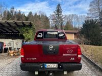 gebraucht Nissan PickUp Titan // V8