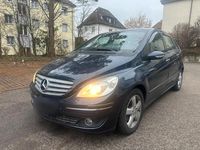 Gebraucht Mercedes B200 193 PS (141 kW) 2005 Blau Van / Kleinbus