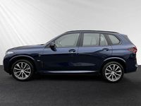 Gebraucht BMW X5 M Sport 298 PS (219 kW) 2024 Tansanitblau metallic SUV