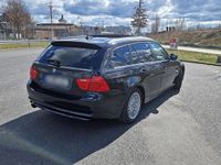 Gebraucht BMW 320 170 PS (125 kW) 2011 Schwarz Kombi