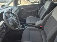 Gebraucht VW Caddy Trendline 102 PS (75 kW) 2010 Violet Van / Kleinbus