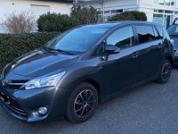 Gebraucht Toyota Verso Skyview Edition 147 PS (108 kW) 2014 Grau Van / Kleinbus