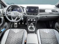 Gebraucht VW T-Roc 110 PS (80 kW) 2025 Grau SUV